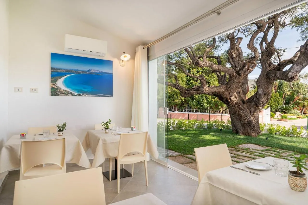 Residenza L'Alzoni Hotel San Teodoro  0*, San Teodoro (Sardinia) Italië